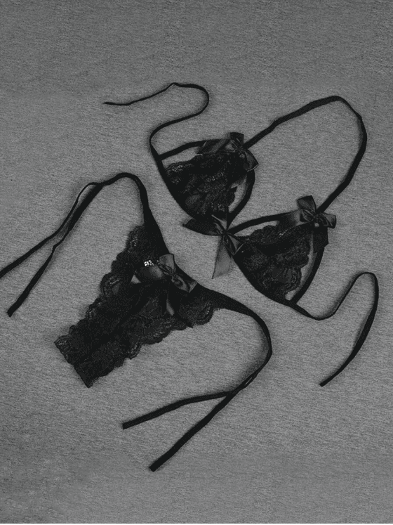 Tegan Büyük Beden Fantezi Seksi Siyah Fiyonk Süslemeli Dantelli Sütyen String Takımı MHS639707-B - 3